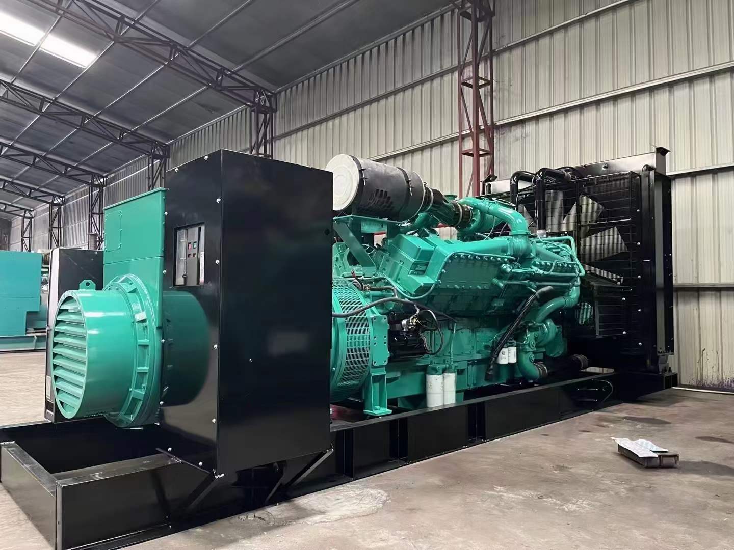 惠山如何降低 800kW 柴油发电机输出电流的波动？