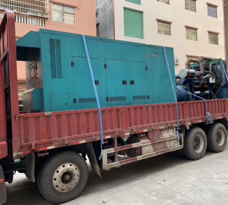 惠山如何在不同负载率下确保 400KW 柴油发电机组的正常运行？